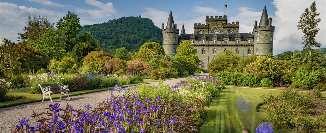 Inveraray Castle Gardens, Scotland Inveraray Castle Gardens, Scotland